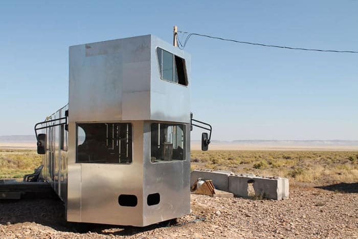 alvord-desert-tiny-house-1