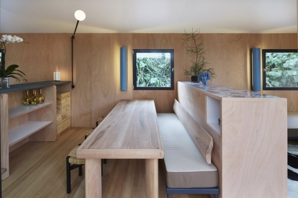 Tiny-Beach-House-by-Louis-Vuitton-0010-600x399